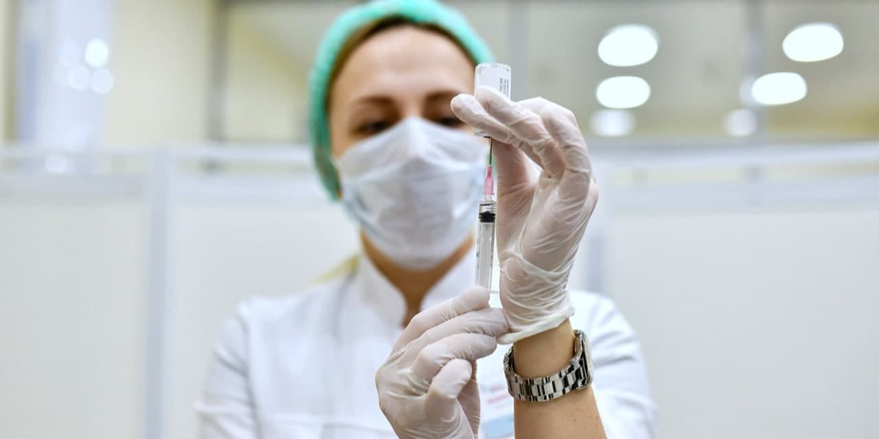 В ГУМе открылся центр вакцинации от COVID-19